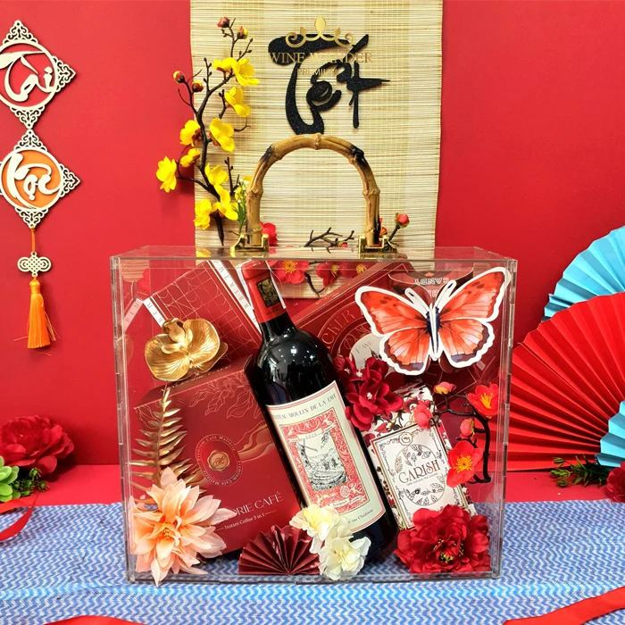gio-qua-tet-ruou-vang-kinh